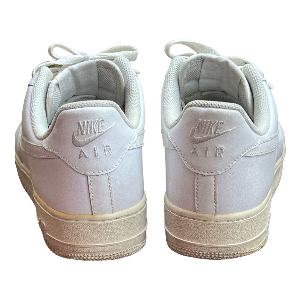 Nike AF-1 Sz 9.5 White Sneakers - Picture 4 of 5